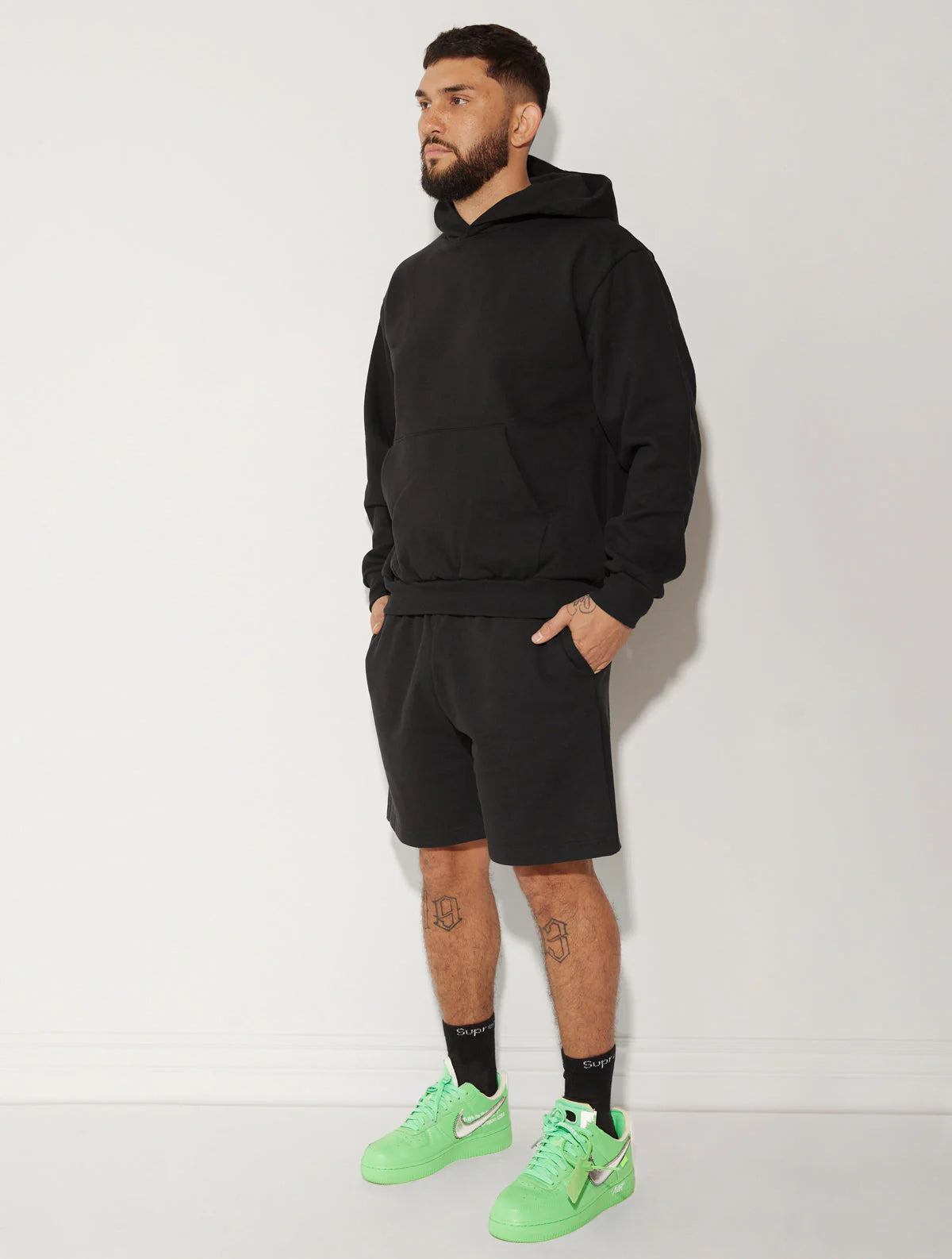 HEAVY FLEECE HOODED SWEATSHIRT BLACK