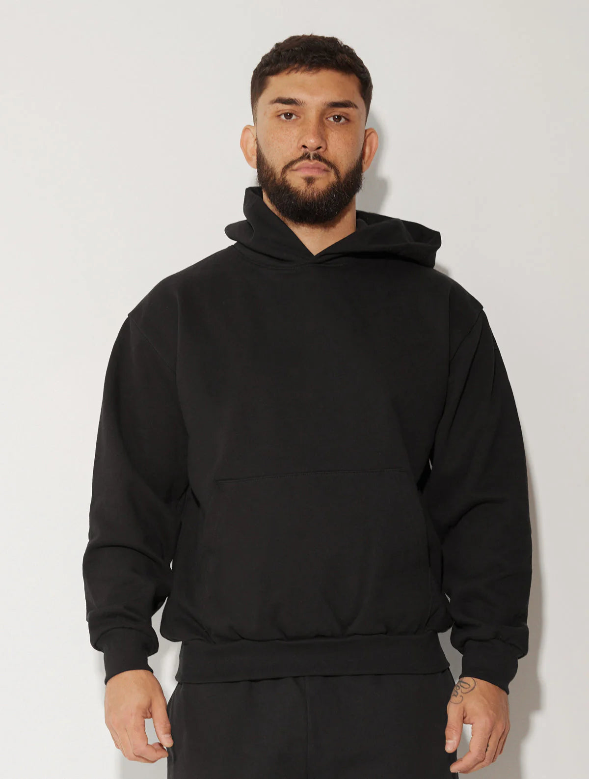 HEAVY FLEECE HOODED SWEATSHIRT BLACK