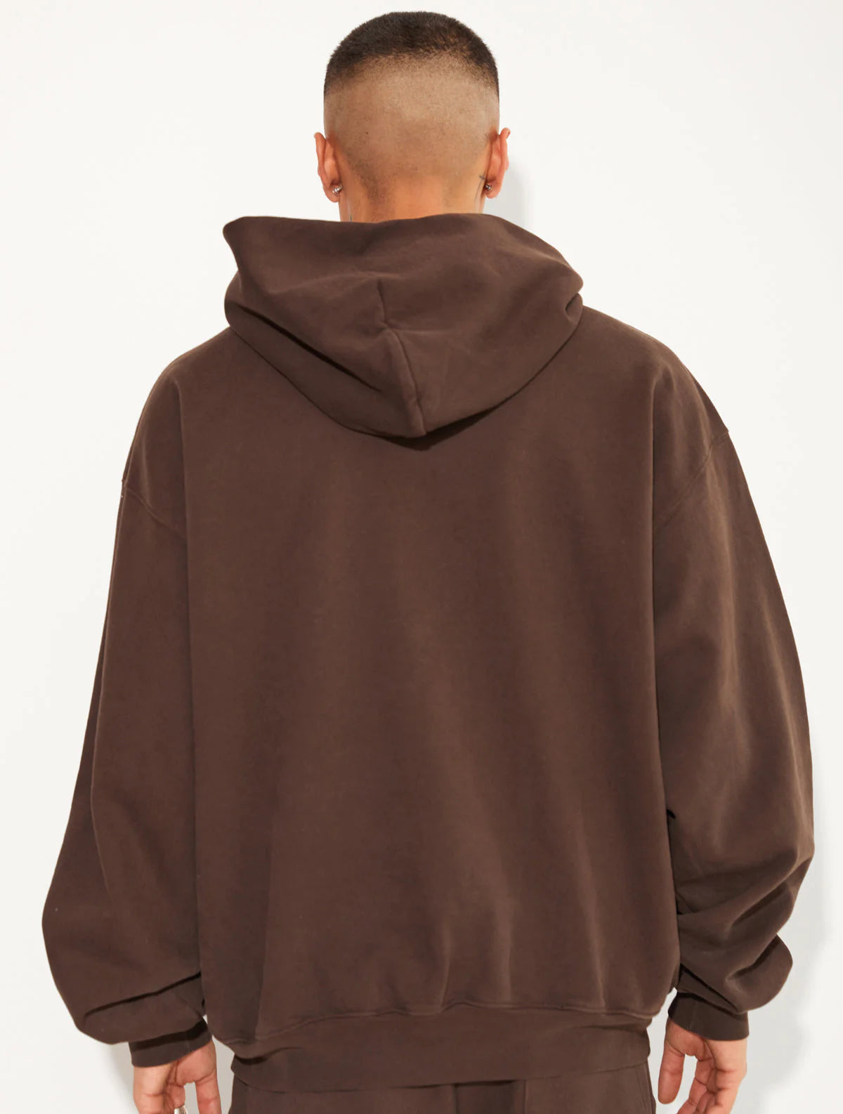 HEAVY FLEECE HOODED SIDEPOCKET SWEATSHIRT BROWN