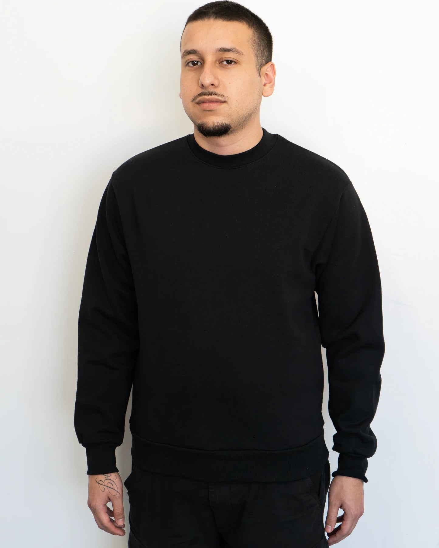 HEAVY FLEECE CREWNECK SWEATER BLACK